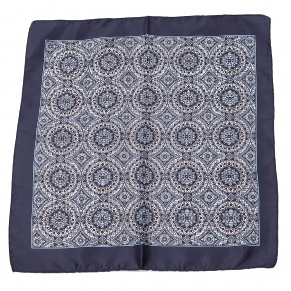 Pochette in seta con stampa a fantasia