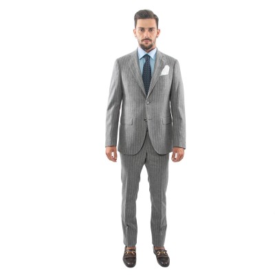 Abito monopetto gessato...