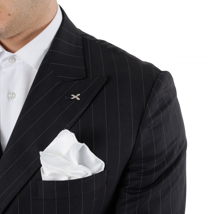 Abito doppio petto gessato nero