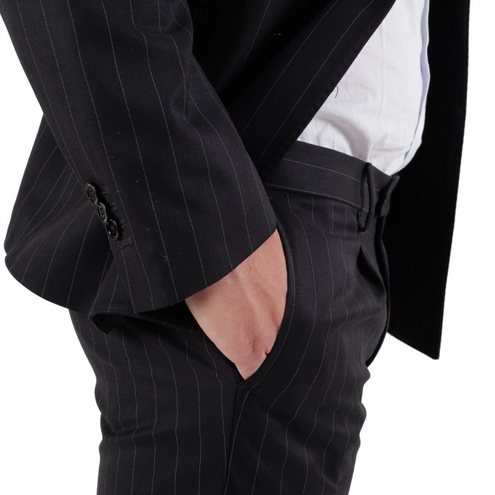 Abito doppio petto gessato nero