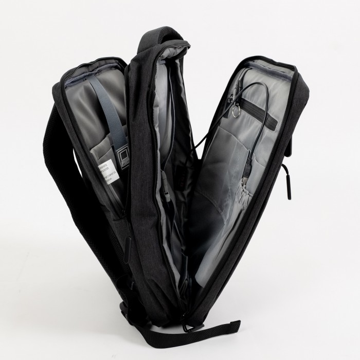 Zaino in tessuto nero