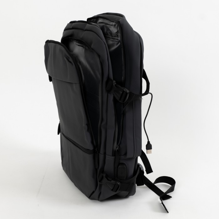 Zaino in tessuto tecnico Nero