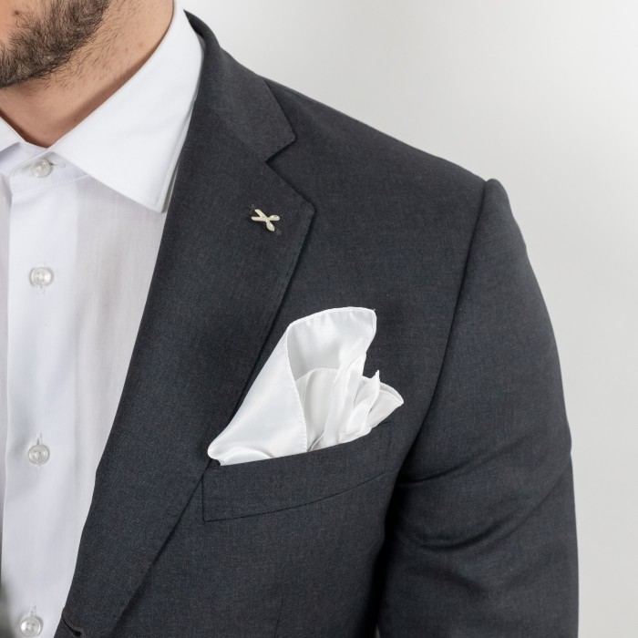 Abito monopetto grigio in lana tasmania