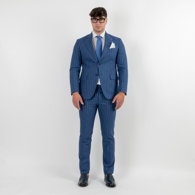 Abito monopetto blu chiaro...