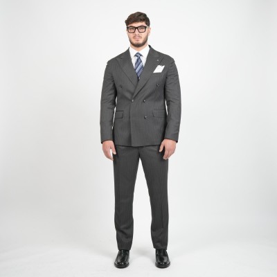 Abito doppio petto gessato...