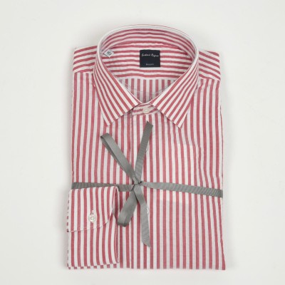 Camicia a righe rosse in...