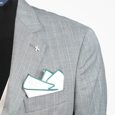 Pochette in seta bianca con...