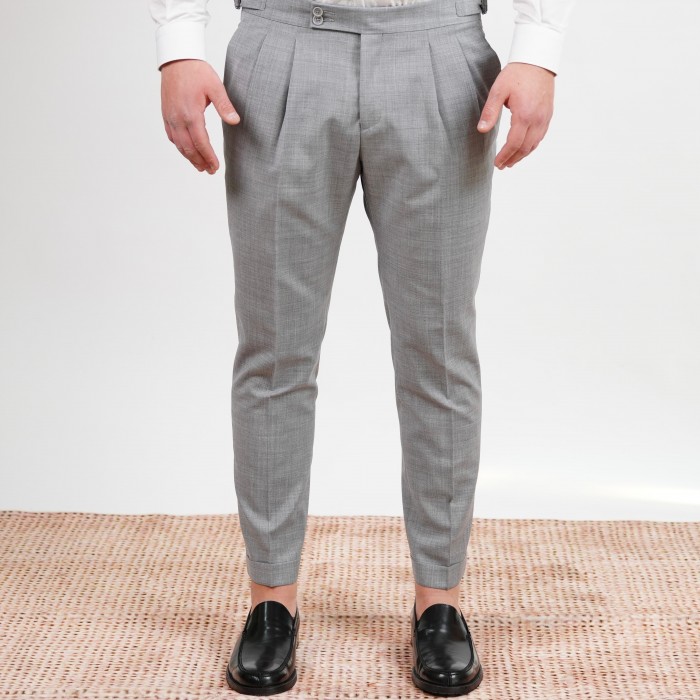 Pantalone doppia pince e cintura...