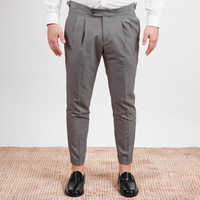 Pantalone doppia pince e cintura...