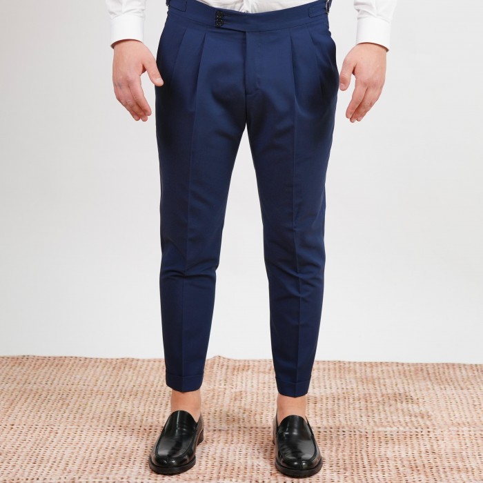 Pantalone doppia pince e cintura...