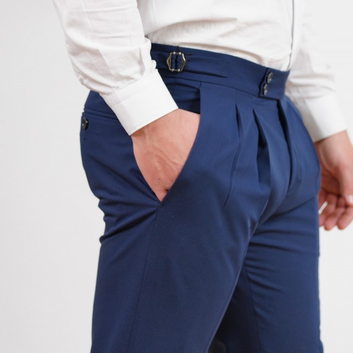 Pantalone doppia pince e cintura...