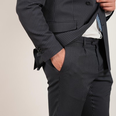 Abito doppio petto gessato... 2