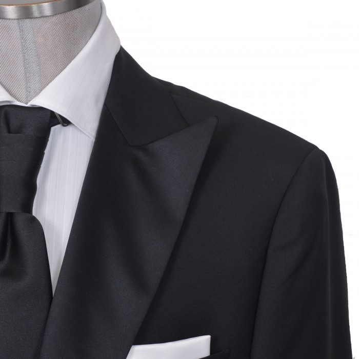 Smoking petto a lancia nero